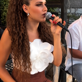 OMBRE SMEĐI KOVRČAVI FUTURA REP NA MREŽICU 70 CM