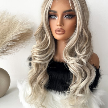 Perika Anya baby ash blonde