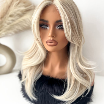 Perika Lea baby blonde