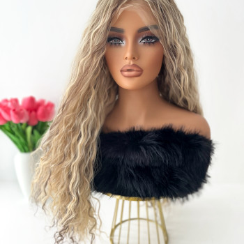 Luxury perika Sutton
