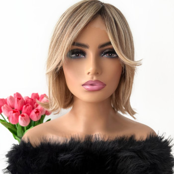 Perika od prirodne kose Khloe plava s pramenovima