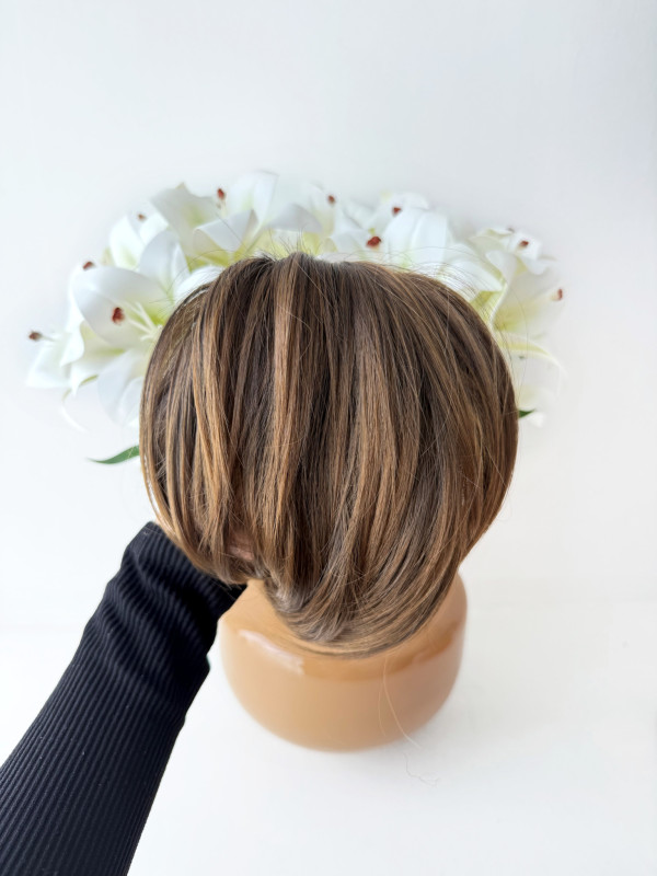 Ombre smeđi rep na kopču 20 cm